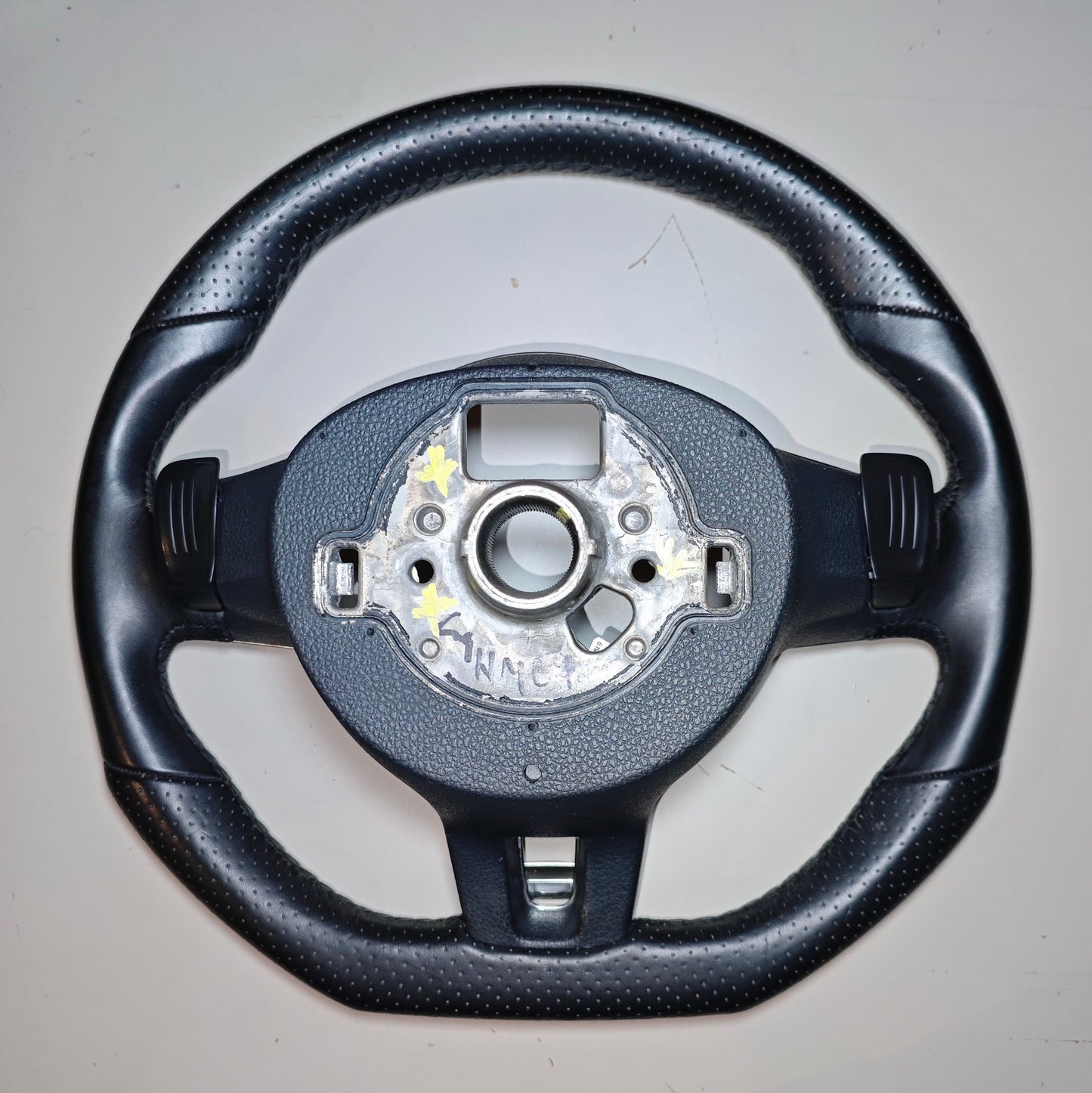 VW GOLF R MK6 Flat Bottom Steering Wheel With Paddles