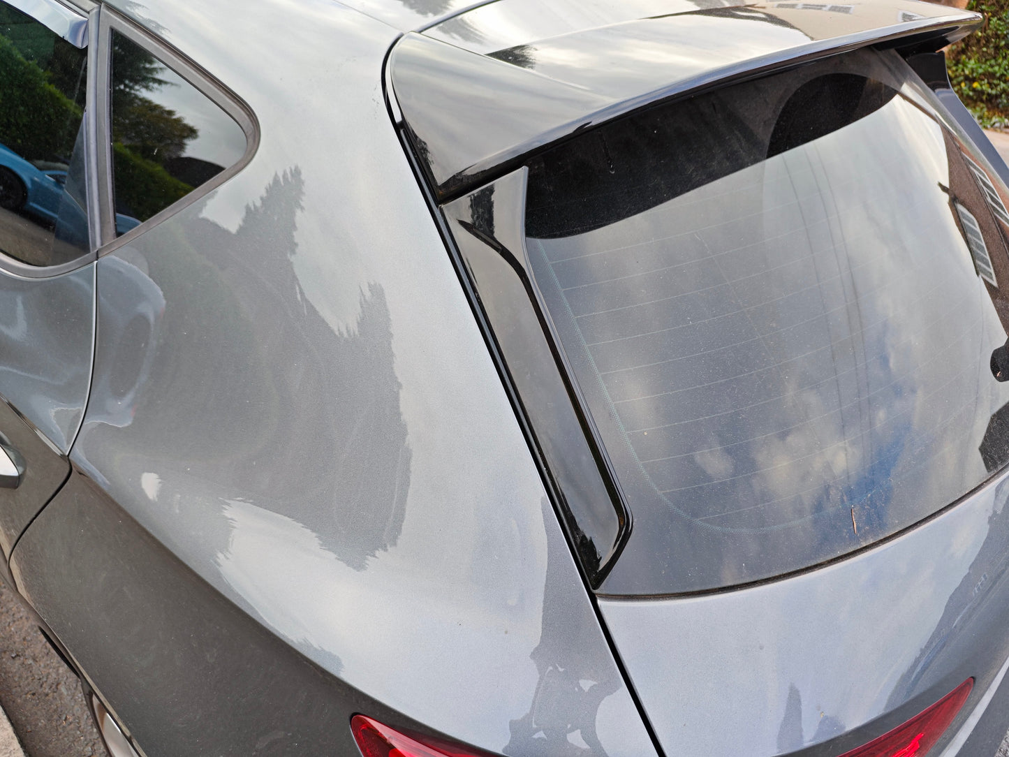 Side spoiler kit for Seat Leon MK3/MK3.5 (2pcs)